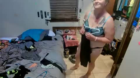 Smile Fa Me online show from February 4, 12:55 pm