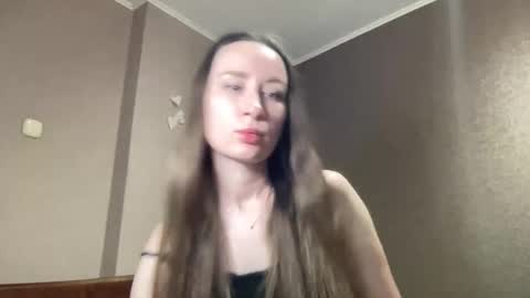 smilequeen_ online show from October 12, 7:27 pm