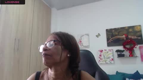 Smileth online show from March 28, 5:03 pm