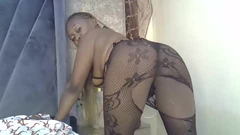 Snapshot of smiley_berry chatting on September 30, 11:37 pm smiley_berry online show from September 30, 11:37 pm