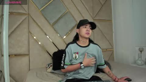 Smith Jay online show from February 15, 12:33 pm