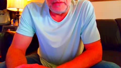 smitty_chris7 online show from May 11, 10:29 pm