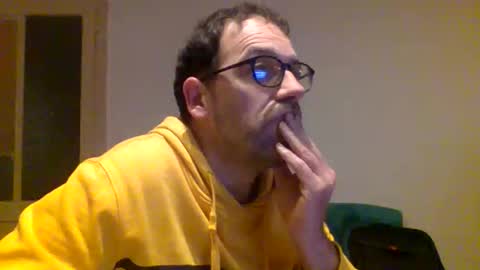 luca online show from October 22, 8:54 pm