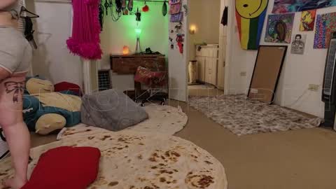 Big Dawg online show from December 4, 3:06 am