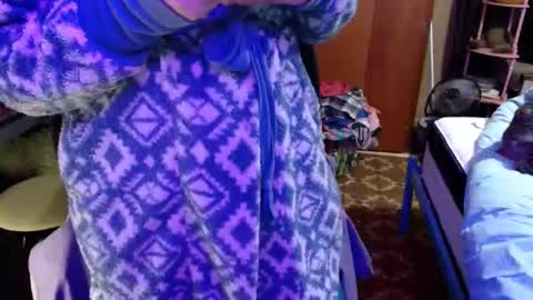 DIAN dee-ann online show from November 8, 8:39 am