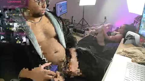 Smoothj2011 online show from November 26, 8:44 am