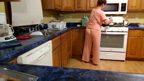 smoothmove1215 online show from October 21, 12:16 am