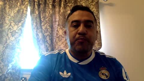 smoothstrik3r online show from October 3, 4:59 pm