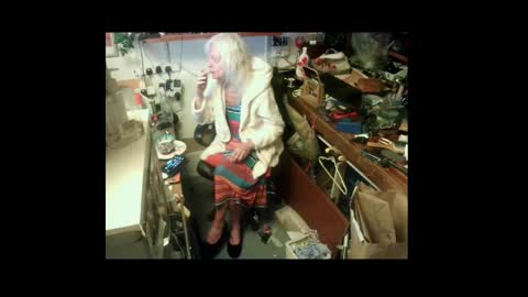 mish online show from November 9, 5:00 am