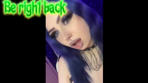 Reeginaaaaa online show from January 1, 2:09 am