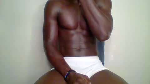 Snapshot of sneaky_link2 chatting on February 26, 7:02 am papi online show from February 26, 7:02 am
