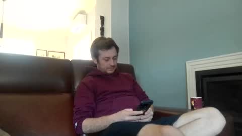 snoecks online show from May 10, 3:07 pm