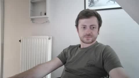 snoecks online show from May 9, 1:17 pm