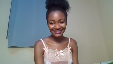 Snowie eyes online show from November 10, 10:23 pm