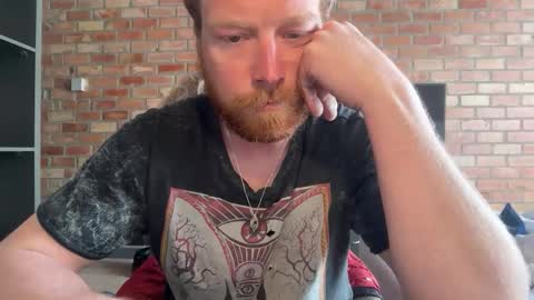 snowtrooper888 online show from February 10, 5:21 am