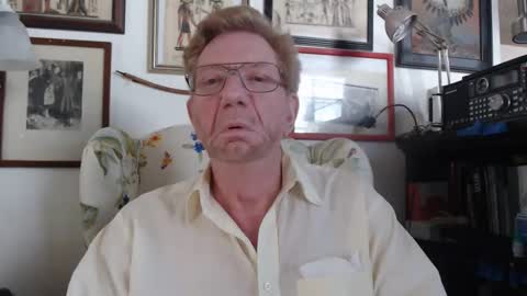 ImYourBitch online show from February 18, 11:15 pm