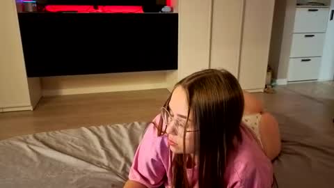 Sophy online show from October 22, 6:09 pm