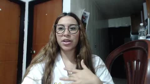 Snapshot of sofi4__ chatting on September 23, 2:38 am sofi online show from September 23, 2:38 am