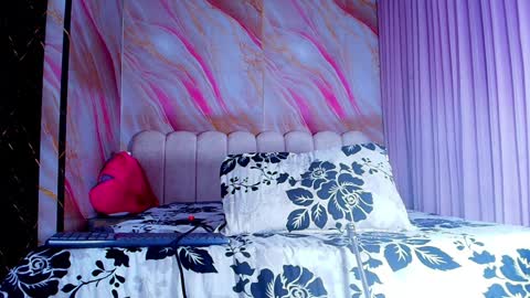 Sofia online show from April 7, 3:08 am