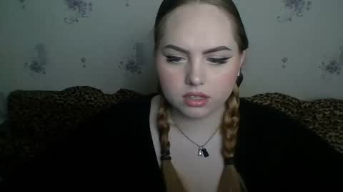 Snapshot of sofia_barbie chatting on October 5, 3:08 pm sofia barbie online show from October 5, 3:08 pm