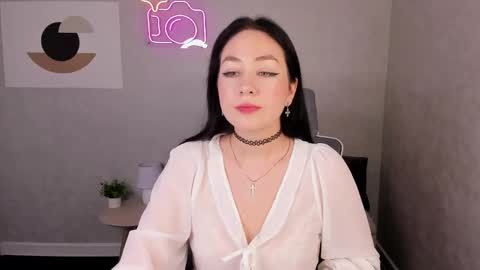 Sofia online show from May 13, 9:30 am
