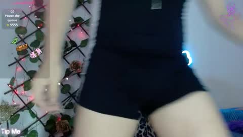 Snapshot of sofia_cummings chatting on September 15, 3:52 am sofia online show from September 15, 3:52 am