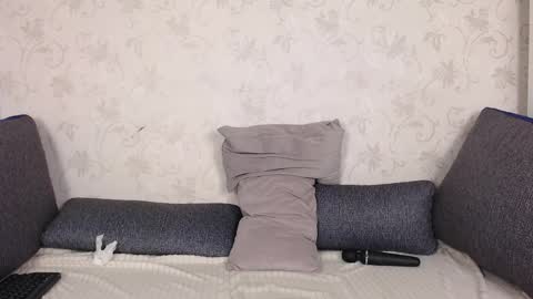 Sofia here online show from April 9, 4:49 am