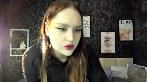 Sofia Lovvve online show from May 11, 5:58 am