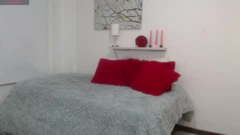 Sofi online show from April 16, 10:12 pm