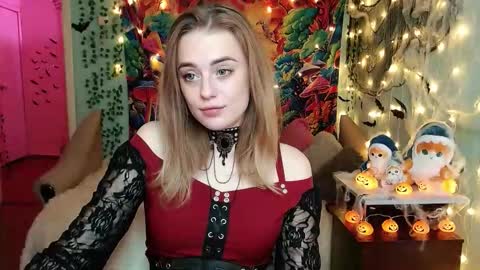 Snapshot of sofia_rosemary chatting on October 31, 5:57 pm sofia_rosemary online show from October 31, 5:57 pm