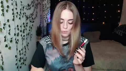 Snapshot of sofia_rosemary chatting on September 17, 1:14 pm sofia_rosemary online show from September 17, 1:14 pm