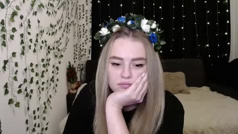 Snapshot of sofia_rosemary chatting on January 11, 12:50 pm sofia_rosemary online show from January 11, 12:50 pm