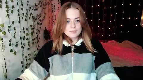 Snapshot of sofia_rosemary chatting on October 5, 1:08 pm sofia_rosemary online show from October 5, 1:08 pm