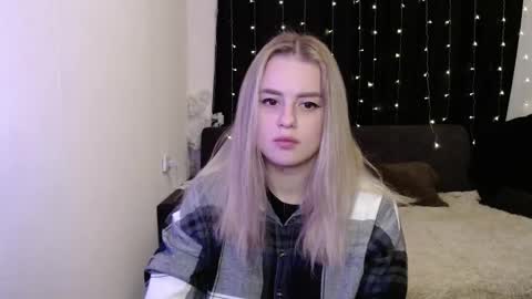 Snapshot of sofia_rosemary chatting on December 4, 11:35 am sofia_rosemary online show from December 4, 11:35 am