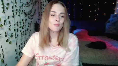 Snapshot of sofia_rosemary chatting on September 12, 2:41 pm sofia_rosemary online show from September 12, 2:41 pm