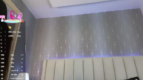       online show from September 17, 7:39 pm