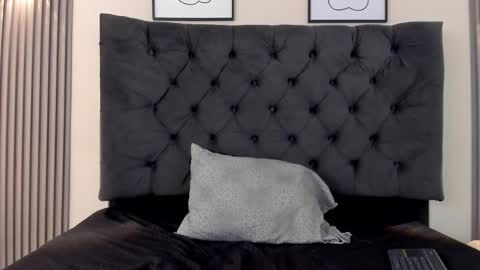 Snapshot of sofia_seduccion chatting on October 15, 12:28 pm sofi online show from October 15, 12:28 pm