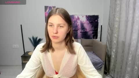 Sofia online show from February 22, 1:25 pm