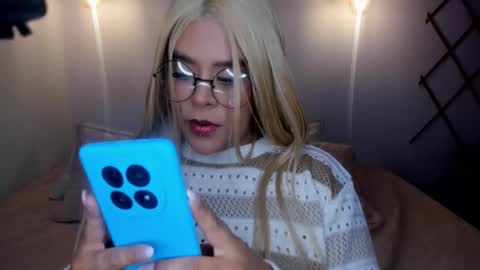 Sofi cortes626 Ig online show from September 16, 3:53 am