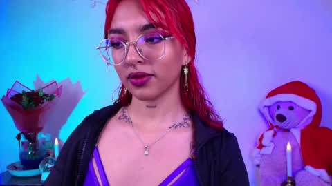Sofia online show from December 15, 4:40 am