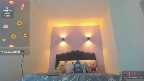 Sofia online show from December 15, 1:45 am