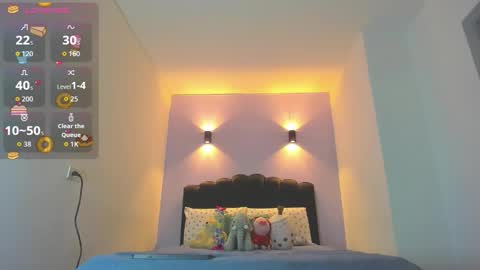 Sofia online show from November 11, 2:25 am