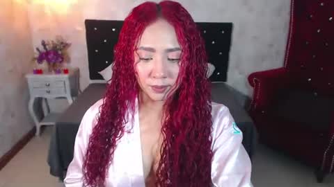 Sofi online show from July 11, 3:22 am