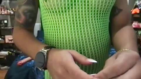 Snapshot of sofialuxxts chatting on October 5, 9:00 pm Sofia Luxx TS online show from October 5, 9:00 pm
