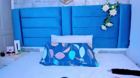Snapshot of sofiamiiller chatting on March 7, 4:23 am Sofia Miller online show from March 7, 4:23 am