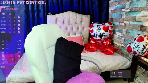 Snapshot of sofiasex92 chatting on February 28, 11:56 pm Sofia online show from February 28, 11:56 pm