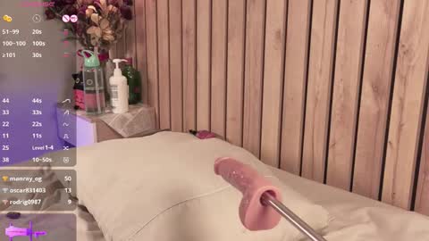 Sofie online show from October 22, 3:24 pm