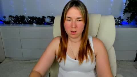 sofii_darling online show from December 4, 5:45 pm