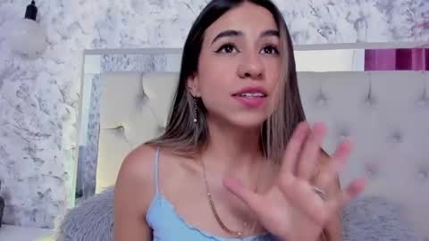 Snapshot of sofimalkova chatting on September 25, 4:58 pm Sofi Malkova online show from September 25, 4:58 pm