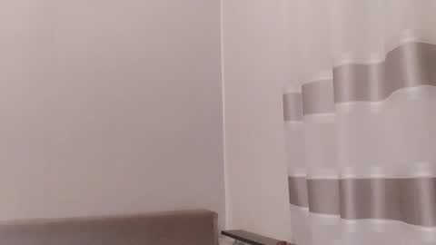 Sofi online show from December 4, 6:51 pm